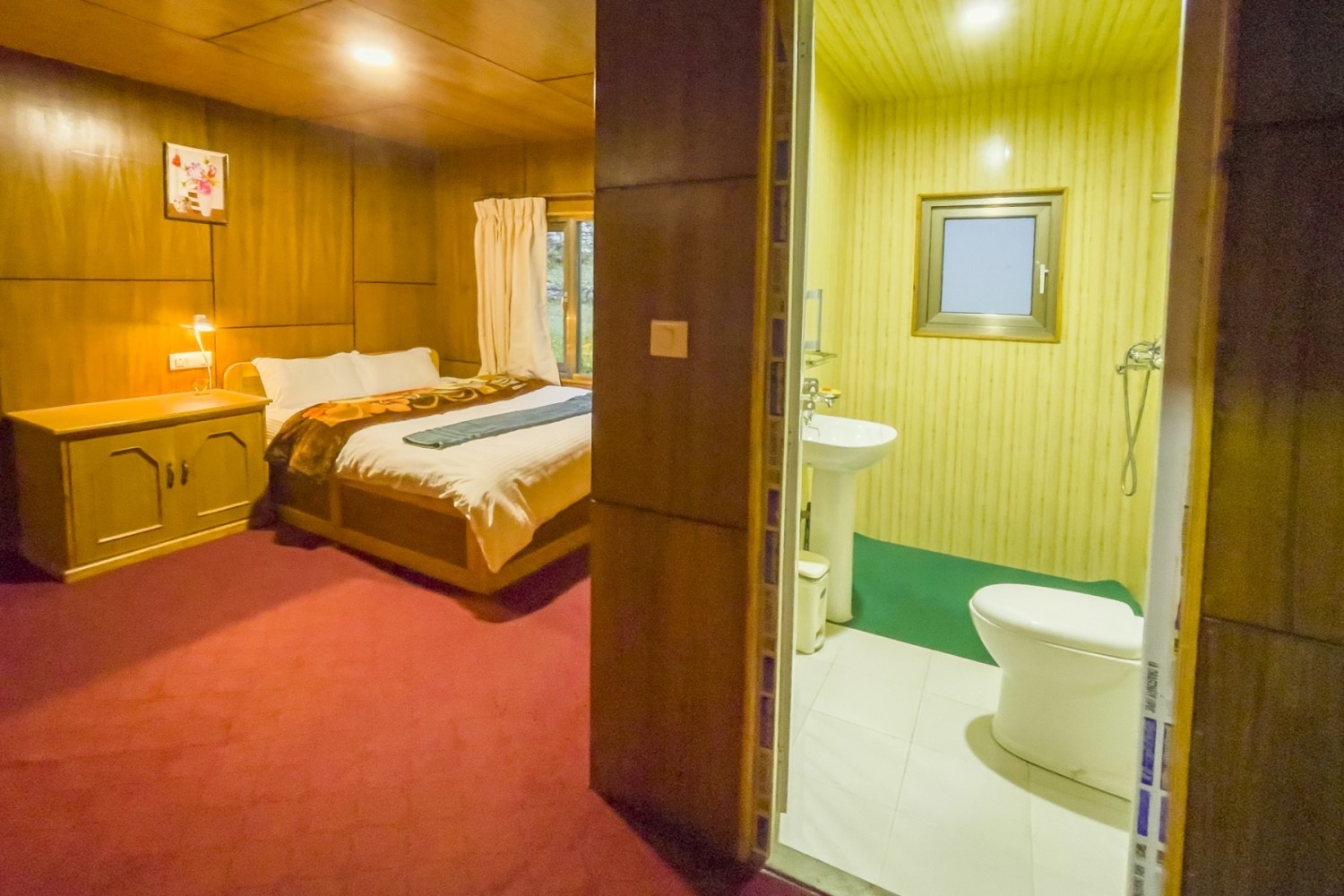 Maha Sukha Devi Kotha (Deluxe Room)